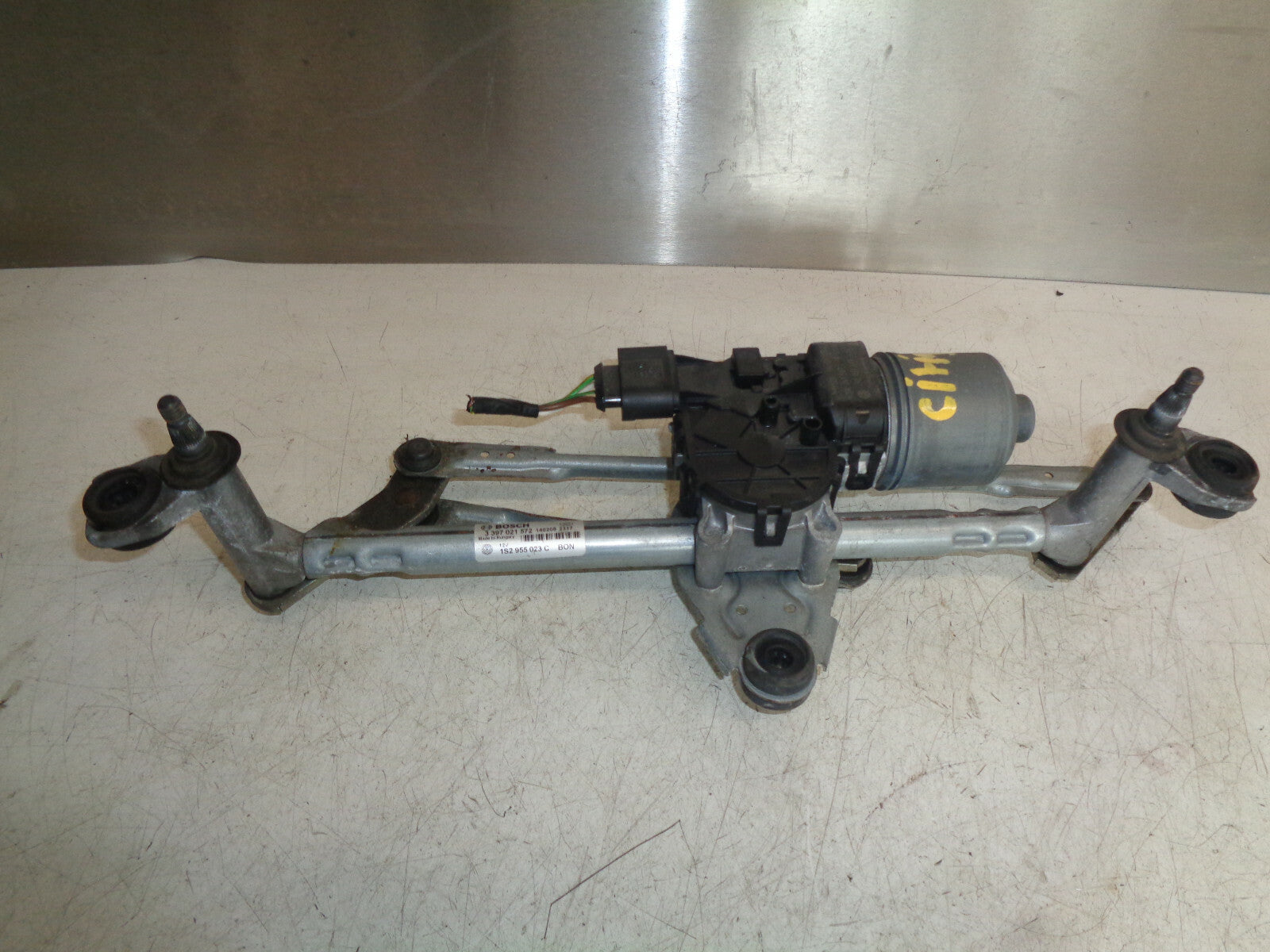 VW VOLKSWAGEN UP 2017 1.0 PETROL FRONT WINDSCREEN WIPER MOTOR LINKAGE 1S2955023C