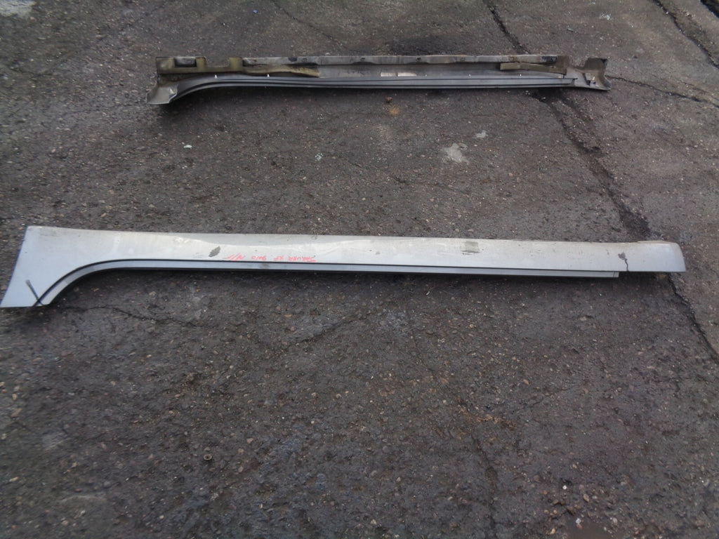 JAGUAR XF 2010 X250 3.0 DIESEL NS PASSENGER SIDE SKIRT IN GREY