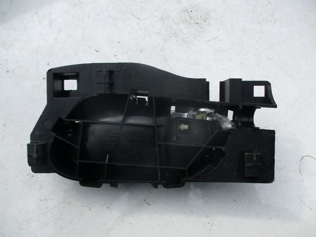 PEUGEOT 208 2012 DRIVER OFF SIDE INTERIOR DOOR HANDLE 96555516VV