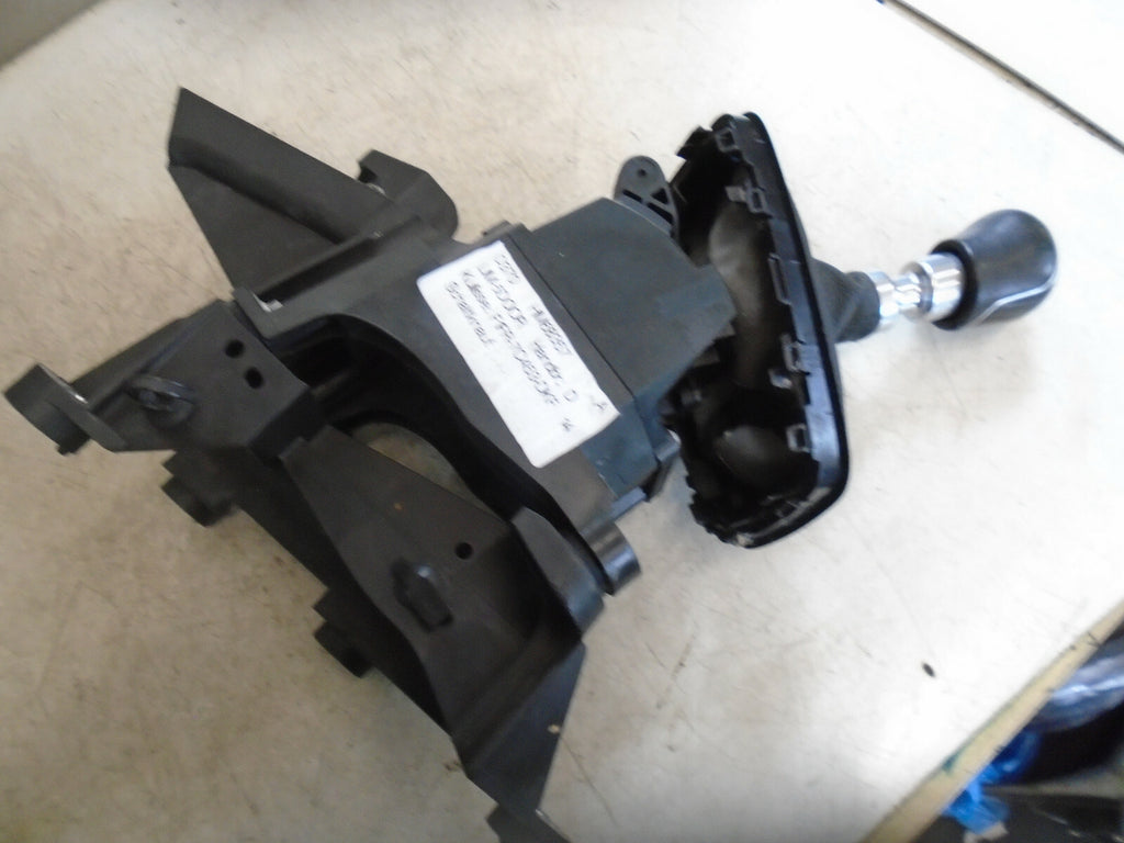 FORD FOCUS MK3 2017 1.5 DIESEL 6 SPEED MANUAL GEAR SELECTOR F1FR7C453DKF