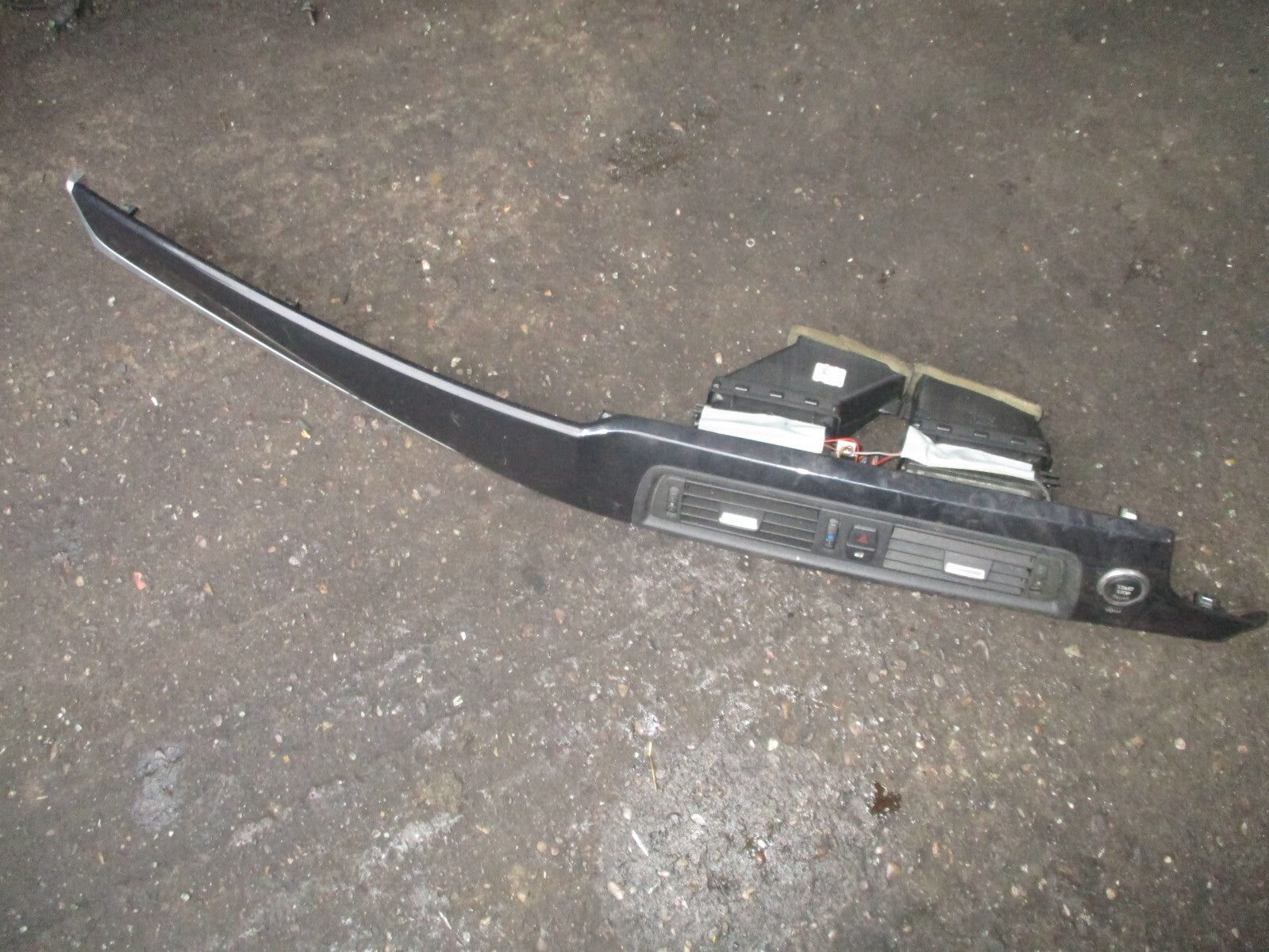 2012 BMW 5 SERIES F10 NS PASSENGER SIDE DASHBOARD DASH TRIM AIR VENTS