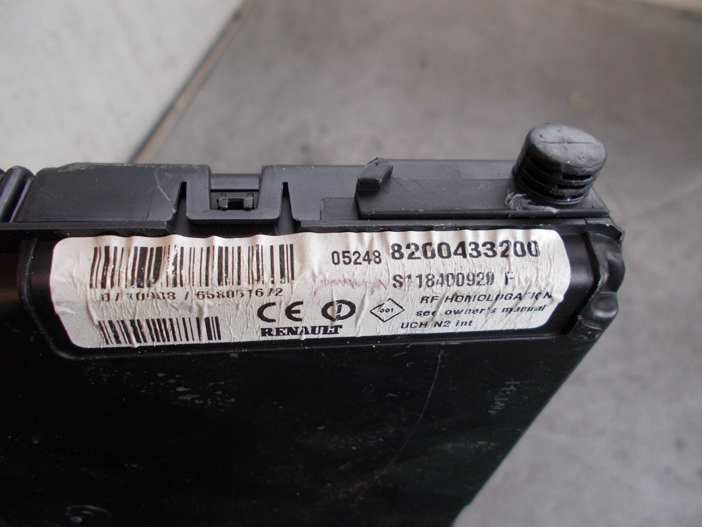 RENAULT GRAND SCENIC 2008 MK2 1.5 DIESEL BODY CONTROL MODULE 8200433200