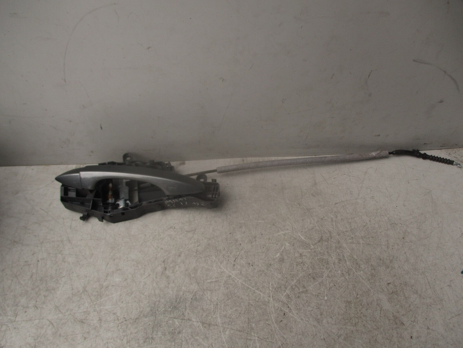 2017 VOLKSWAGEN PASSAT B8 NSR PASSENGER SIDE REAR EXTERIOR DOORHANDLE 510837811H