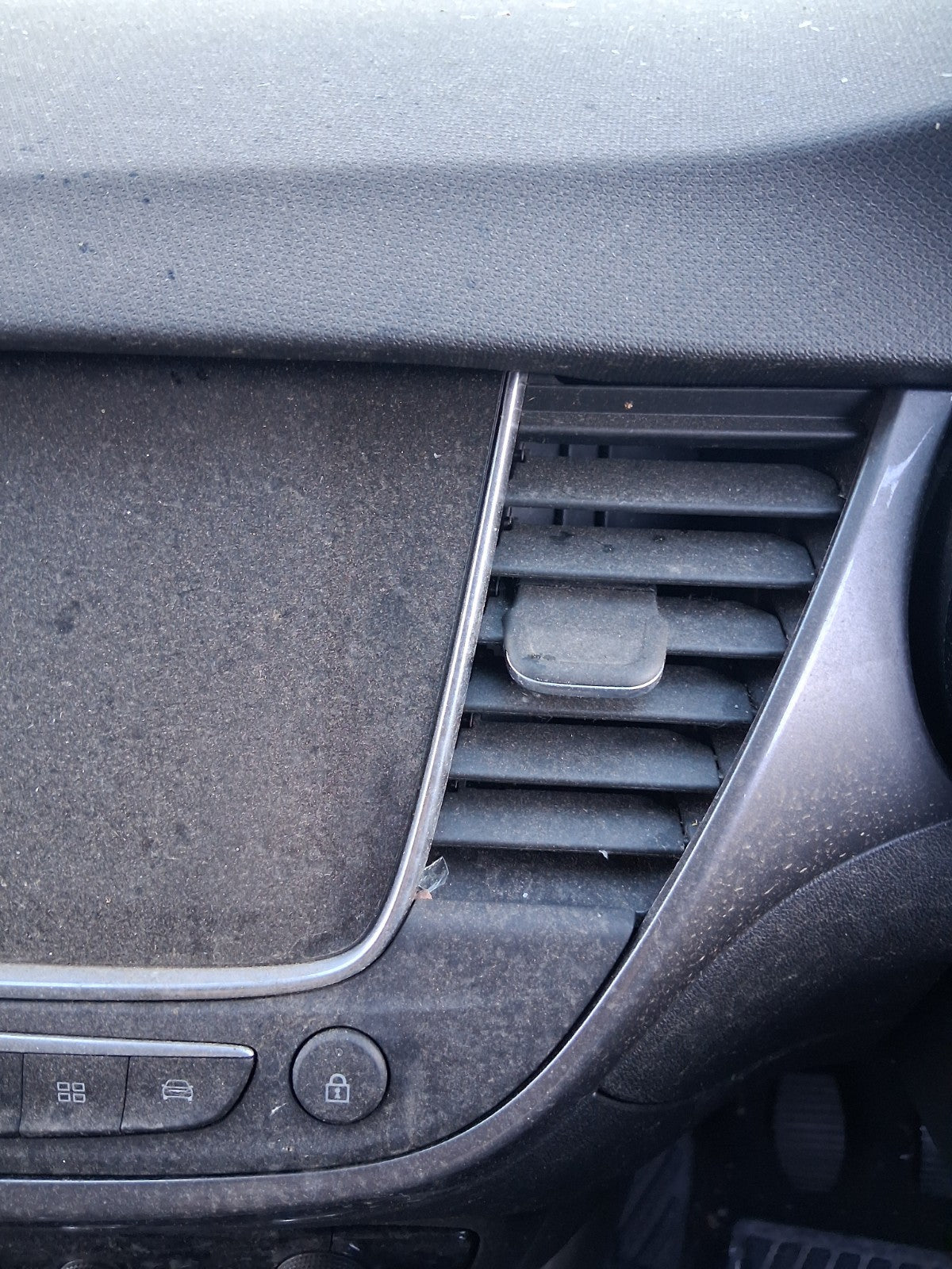 2022 VAUXHALL CROSSLAND FRONT DASHBOARD CENTRE AIR VENT