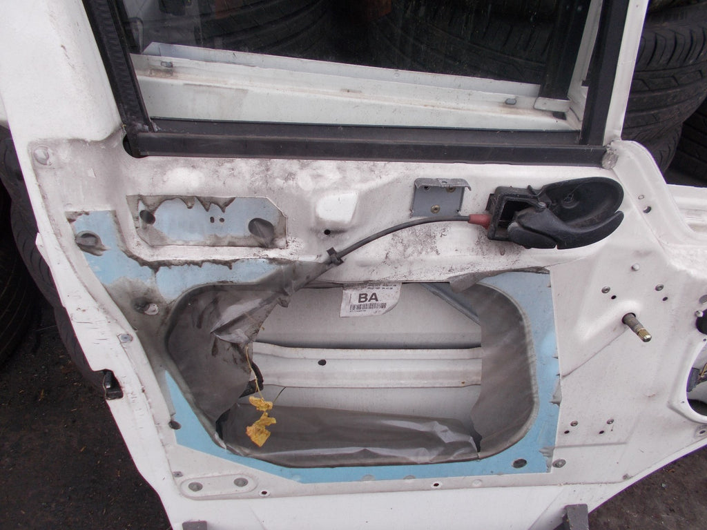 FORD TRANSIT 2003 NSF PASSENGER SIDE FRONT DOOR WHITE