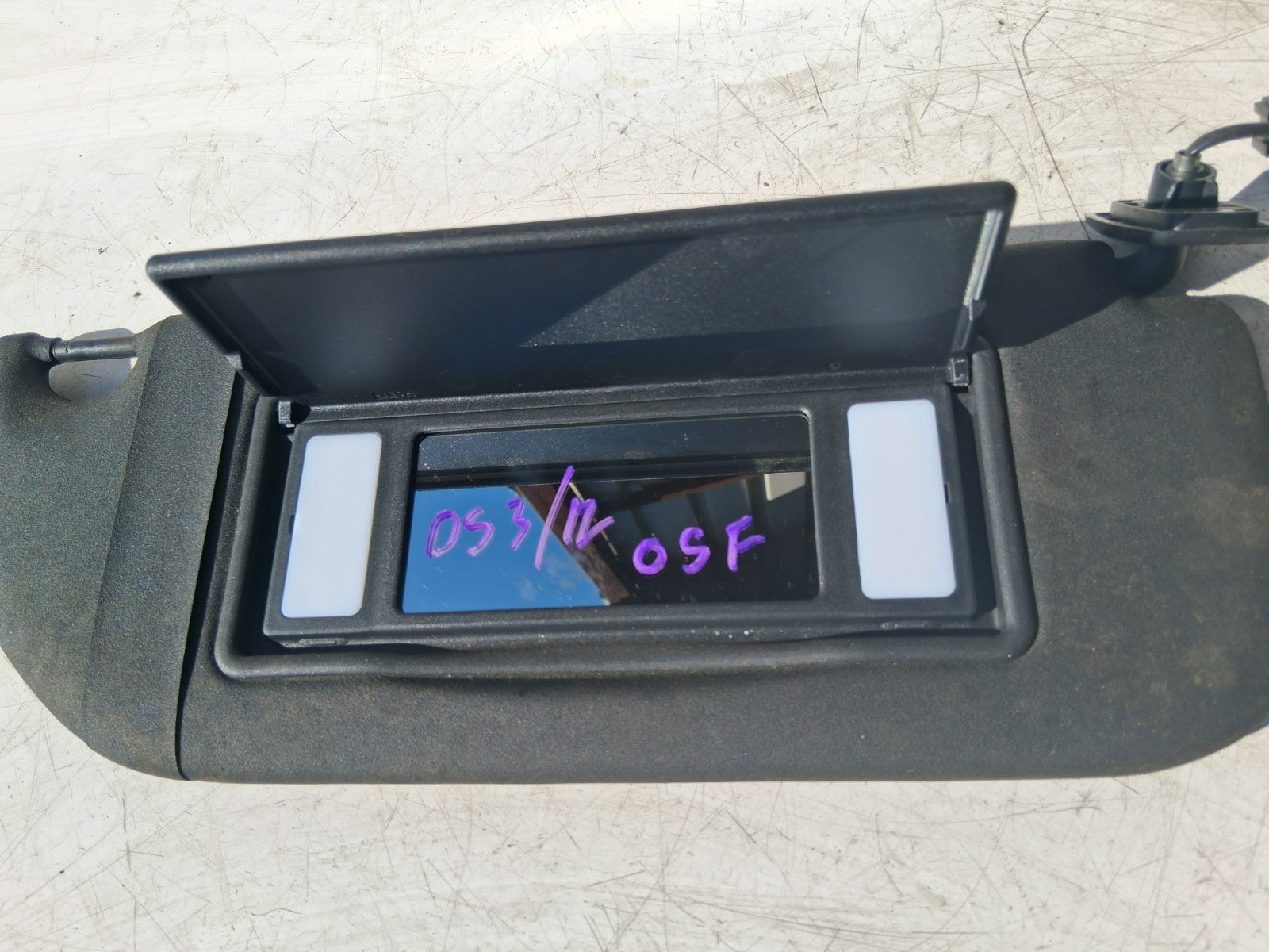 2012 CITROEN DS3 OSF RIGHT DRIVER OFF SIDE FRONT SUN VISOR B0A515