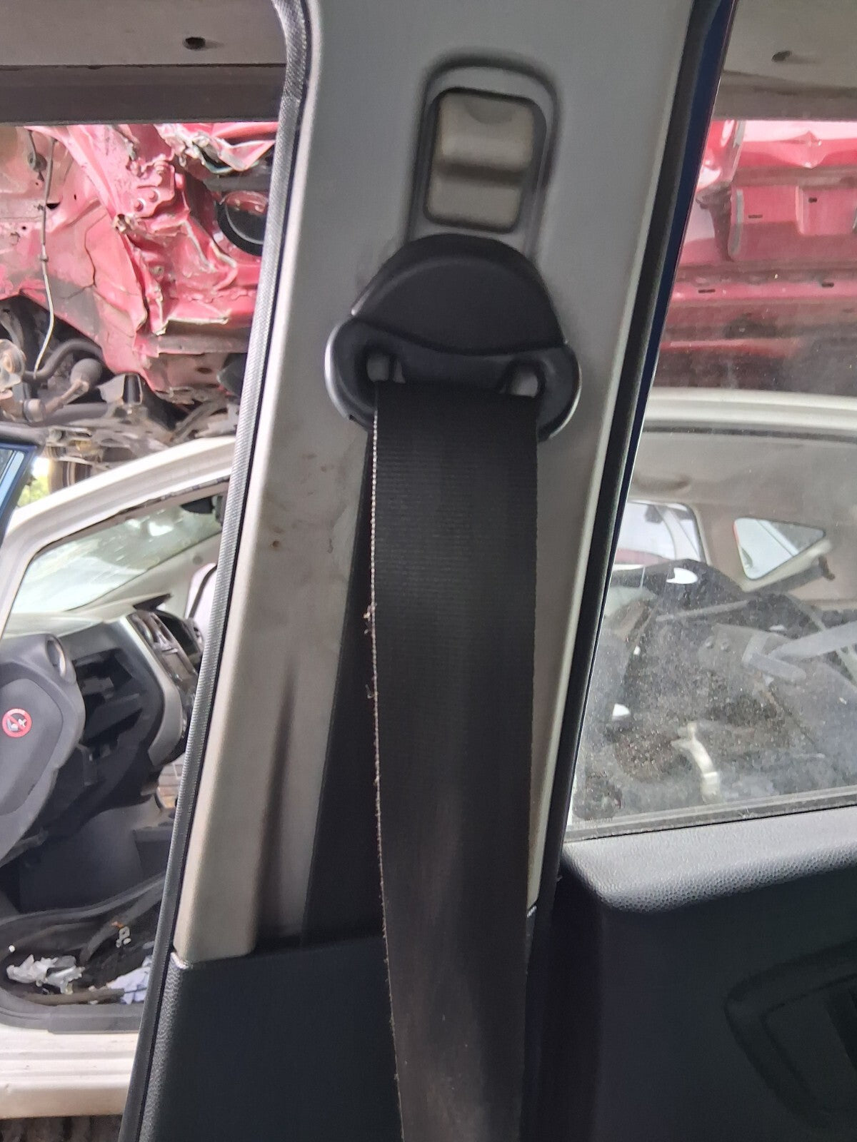 2010 FORD FIESTA MK7 OSF DRIVER SIDE FRONT RIGHT SEAT BELT