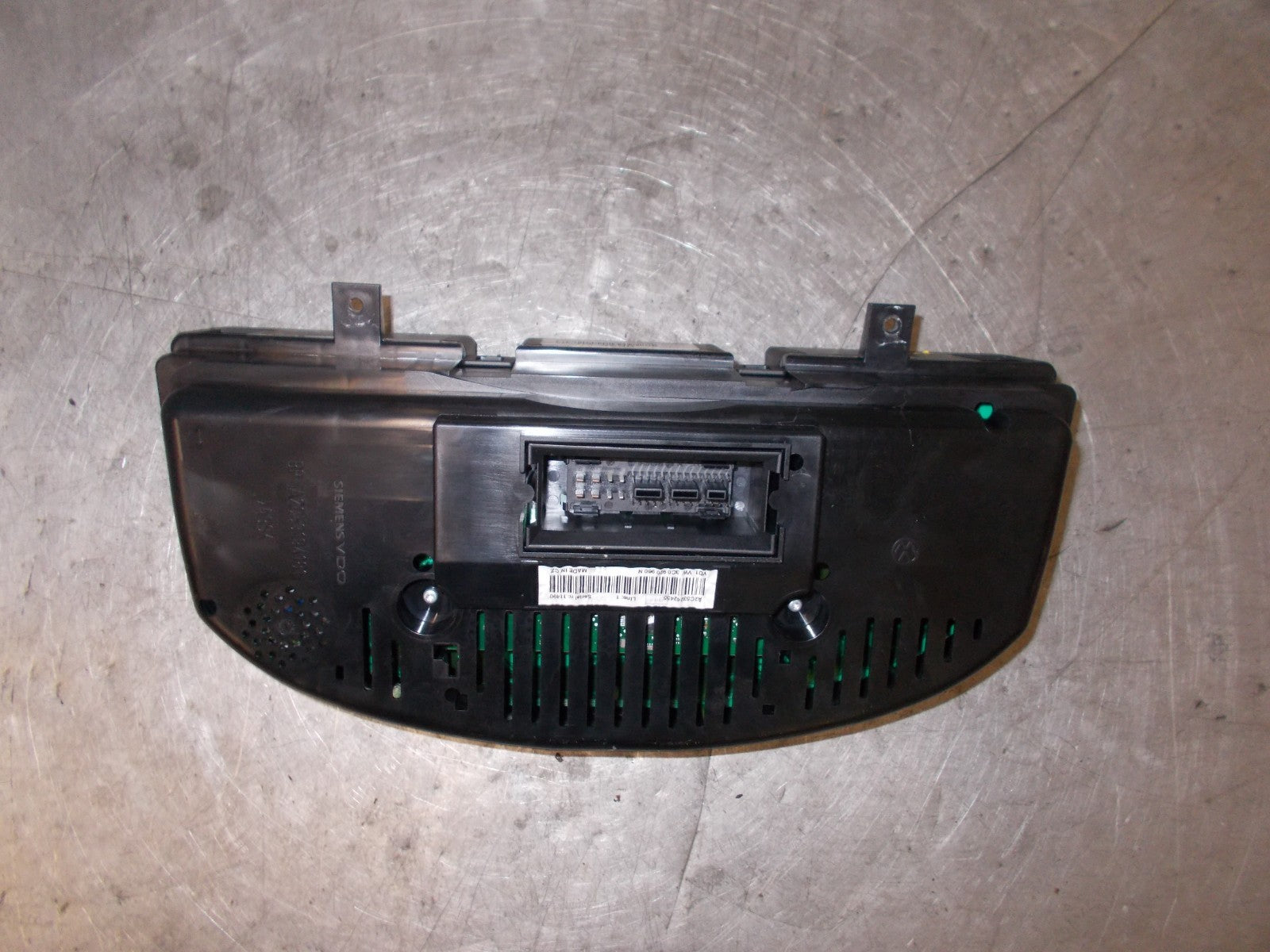 VOLKSWAGEN PASSAT B6 2006 2.0 CLOCKS SPEEDO INSTRUMENT CLUSTER 3C0920960N