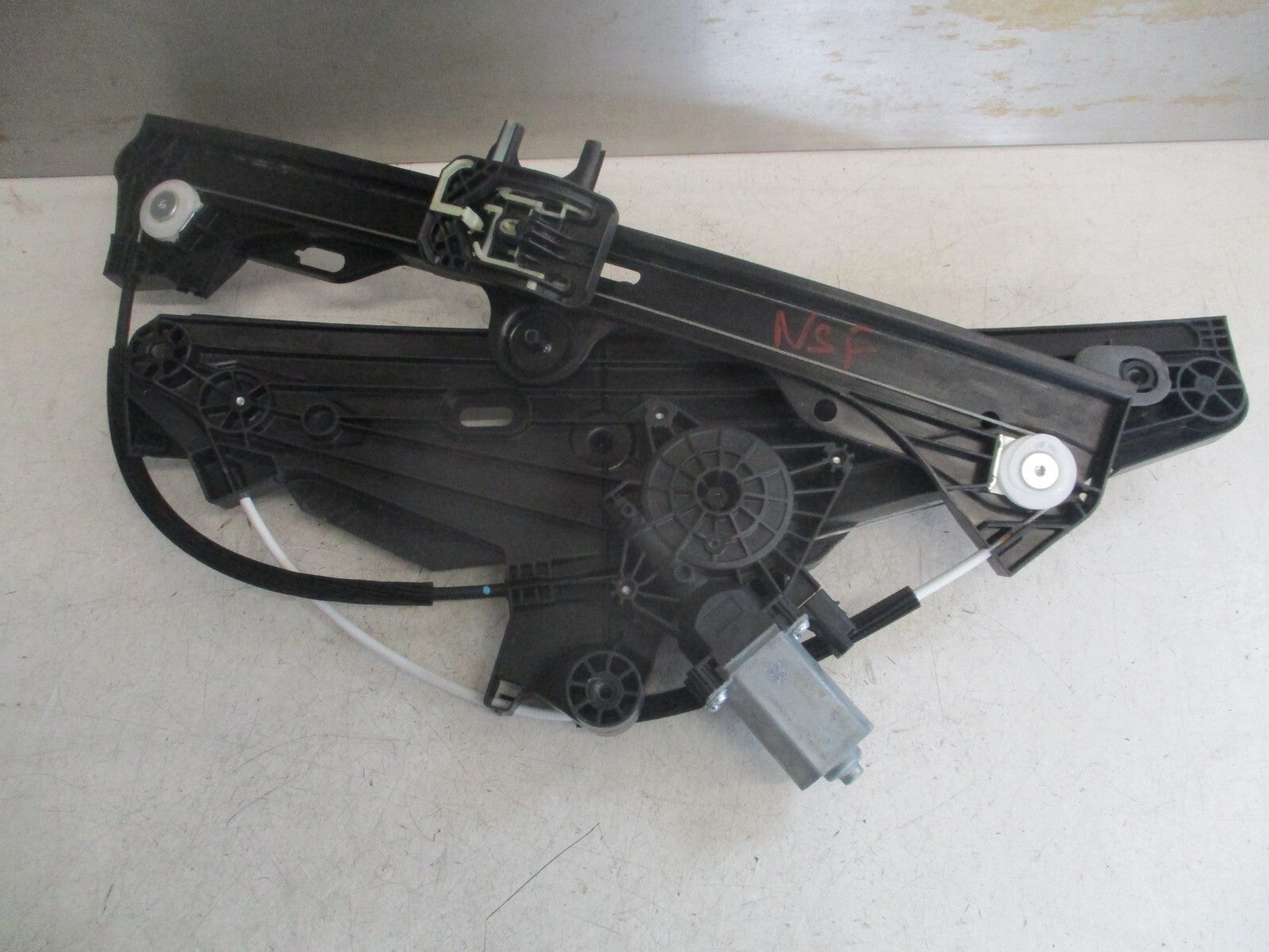 2023 VAUXHALL ASTRA L MK8 NSF PASSENGER FRONT WINDOW MOTOR REGULATOR 9830815080