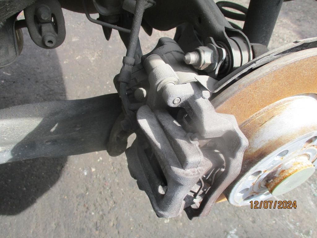 VW VOLKSWAGEN GOLF MK8 2023 NSR PASSENGER SIDE REAR BRAKE CALIPER 5R3615405A