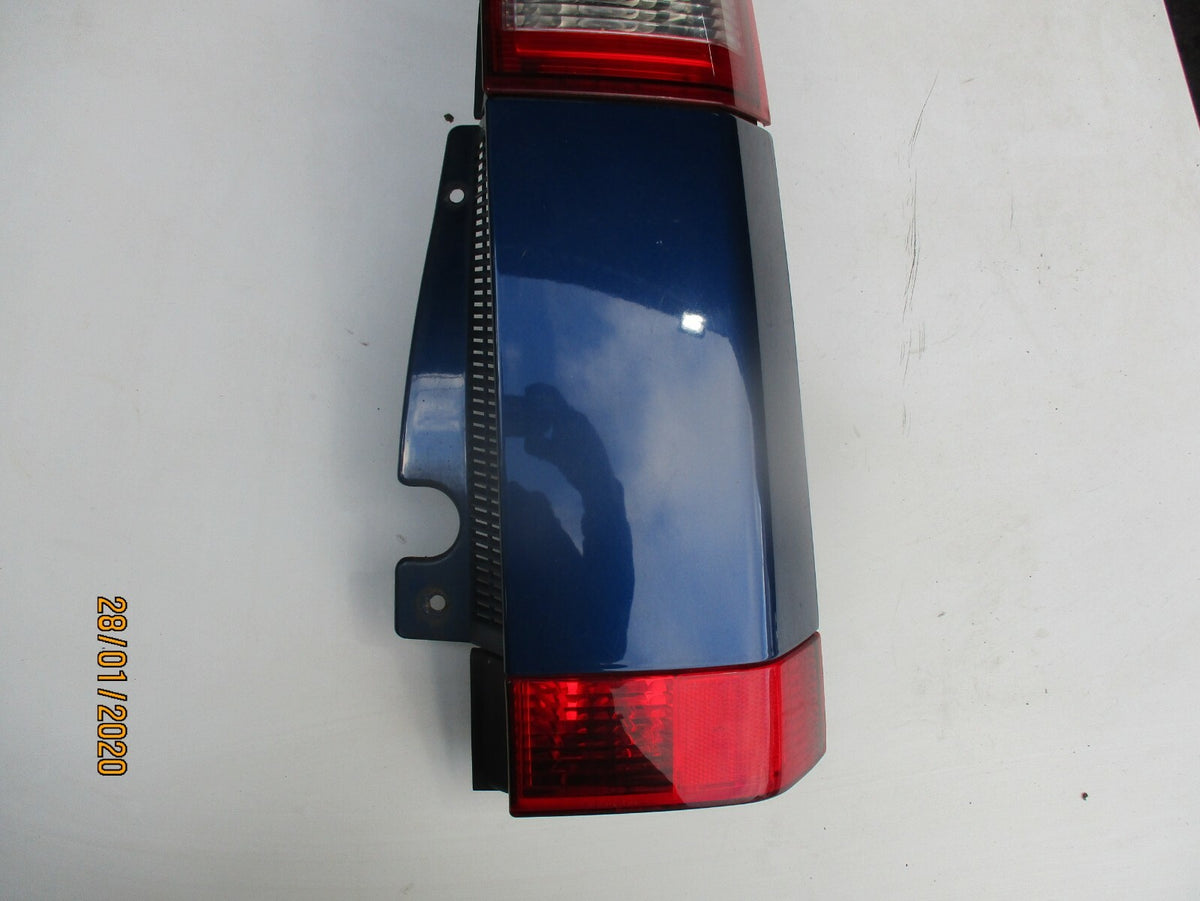 VAUXHALL MERIVA A MK1 2005 OSR DRIVER SIDE REAR BRAKE LIGHT TRIM BLUE 93294346