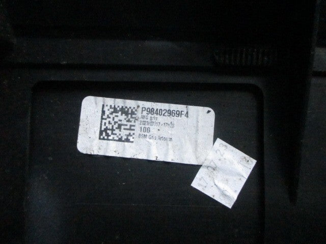 2023 VAUXHALL GRANDLAND NSF PASSENGER SIDE LEFT FRONT DOOR TRIM MOLDING 120972A1
