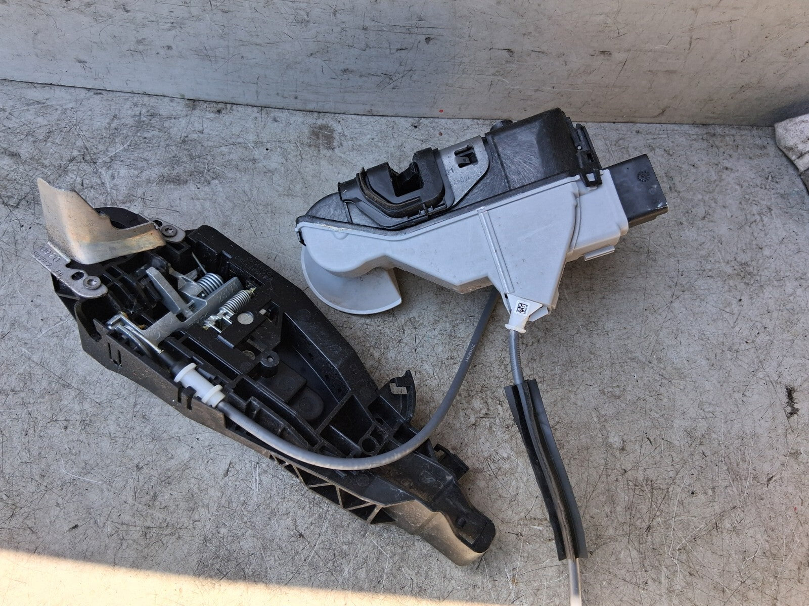 VAUXHALL CORSA F 2021 OSF DRIVER SIDE FRONT RIGHT DOOR LOCK MECHANISM 292848