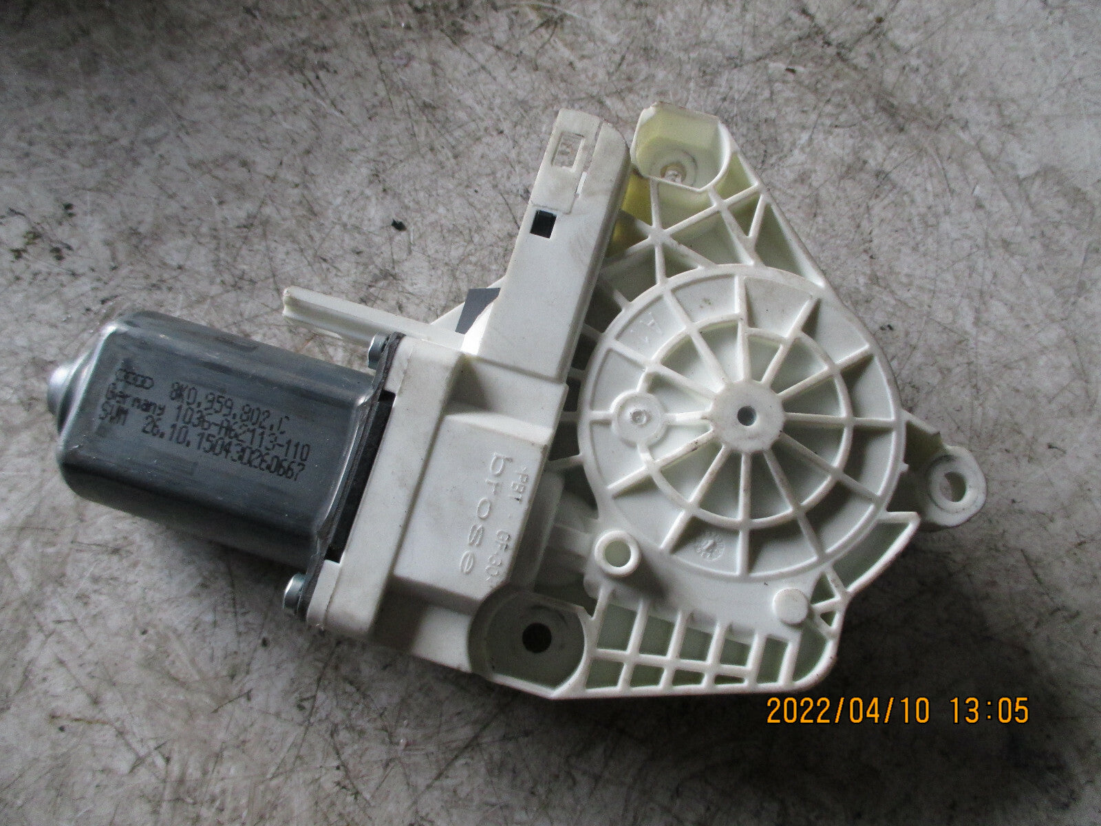 AUDI A1 2015 5 DOOR 8X OSF DRIVER SIDE FRONT DOOR WINDOW MOTOR 8K0959802C