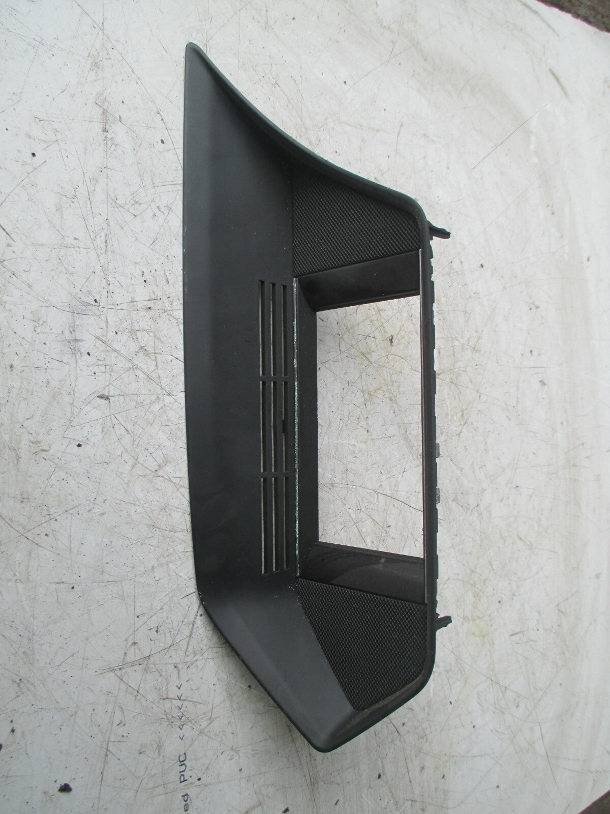 MERCEDES E CLASS W212 2010 DISPLAY COVER SURROUND TRIM A2126801336