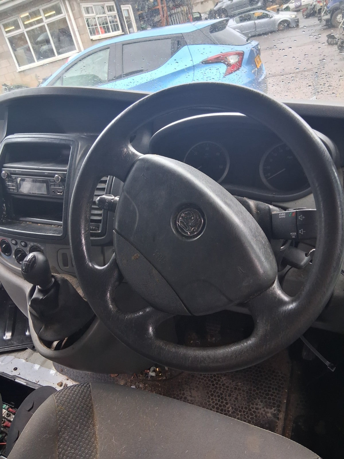 2014 VAUXHALL VIVARO MK1 STEERING WHEEL WITHOUT AIRBAG BLACK
