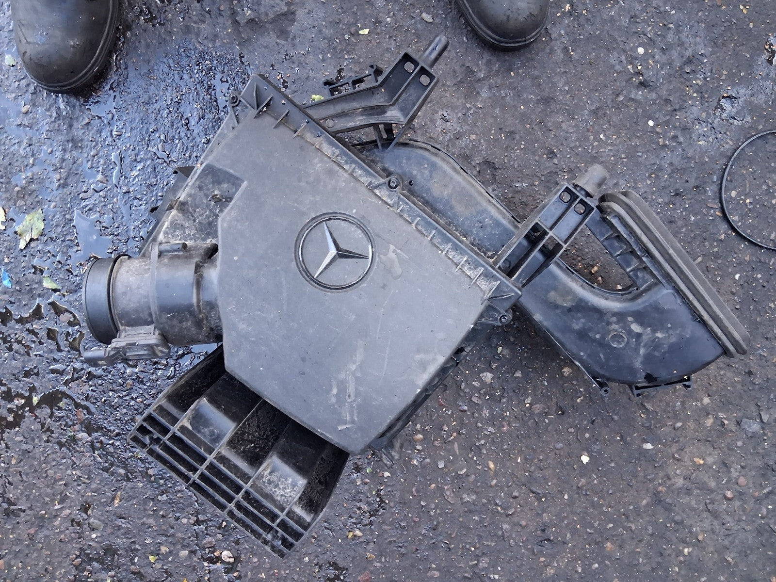 2018 MERCEDES BENZ SPRINTER W907 2.1 DIESEL AIR FILTER HOUSING BOX A9075285800