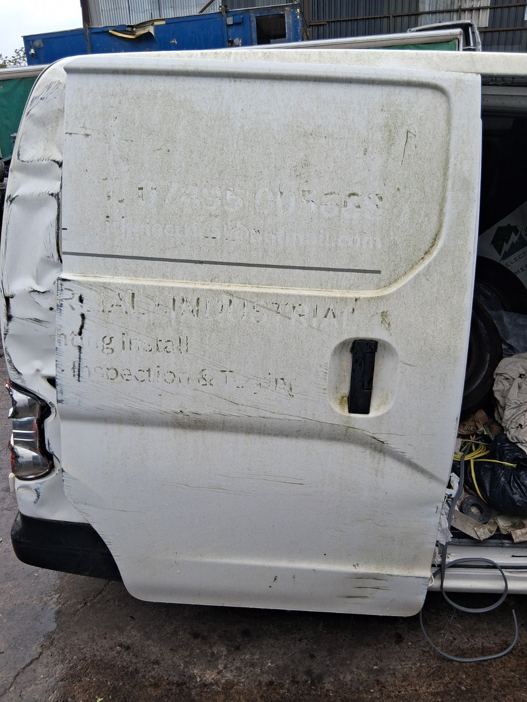 2018 NISSAN NV200 OS DRIVER SIDE RIGHT COMPLETE SLIDING DOOR