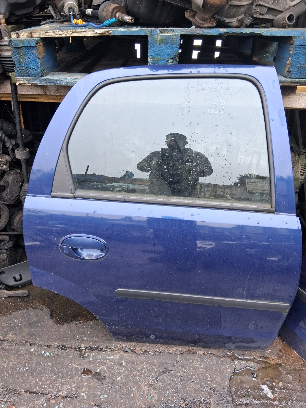 2005 VAUXHALL CORSA C OSR DRIVER SIDE REAR RIGHT COMPLETE DOOR BLUE