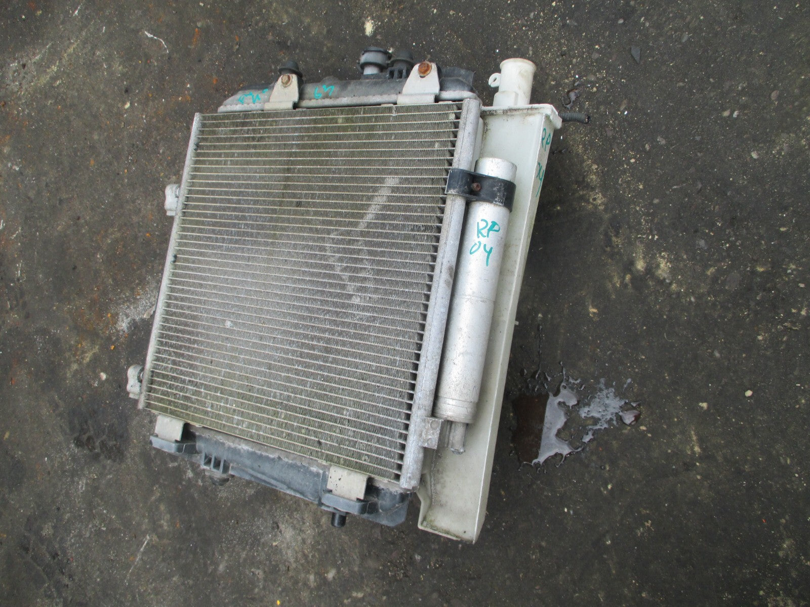 TOYOTA AYGO MK1 2013 1.0 PETROL RADIATOR RAD PACK RP 04
