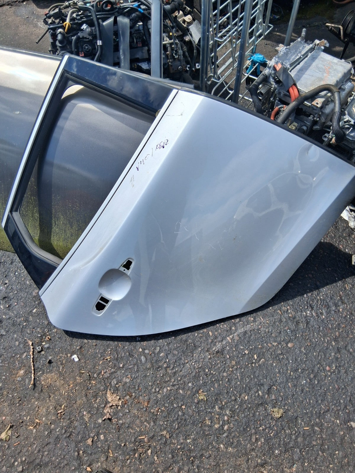 2016 VOLVO V40 D3 OSR DRIVER SIDE REAR RIGHT BARE DOOR SILVER