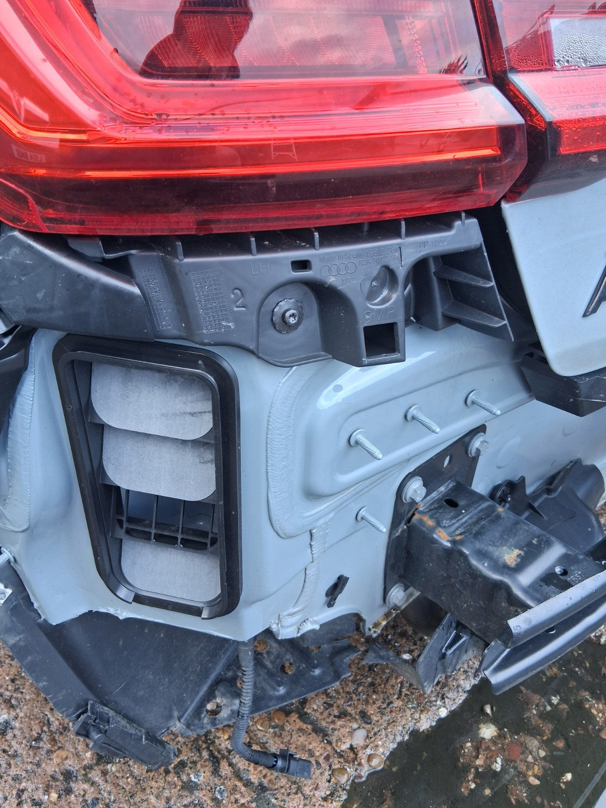 2025 AUDI A1 S LINE MK2 GB REAR BUMPER SUPPORT BRACKET 82A807377