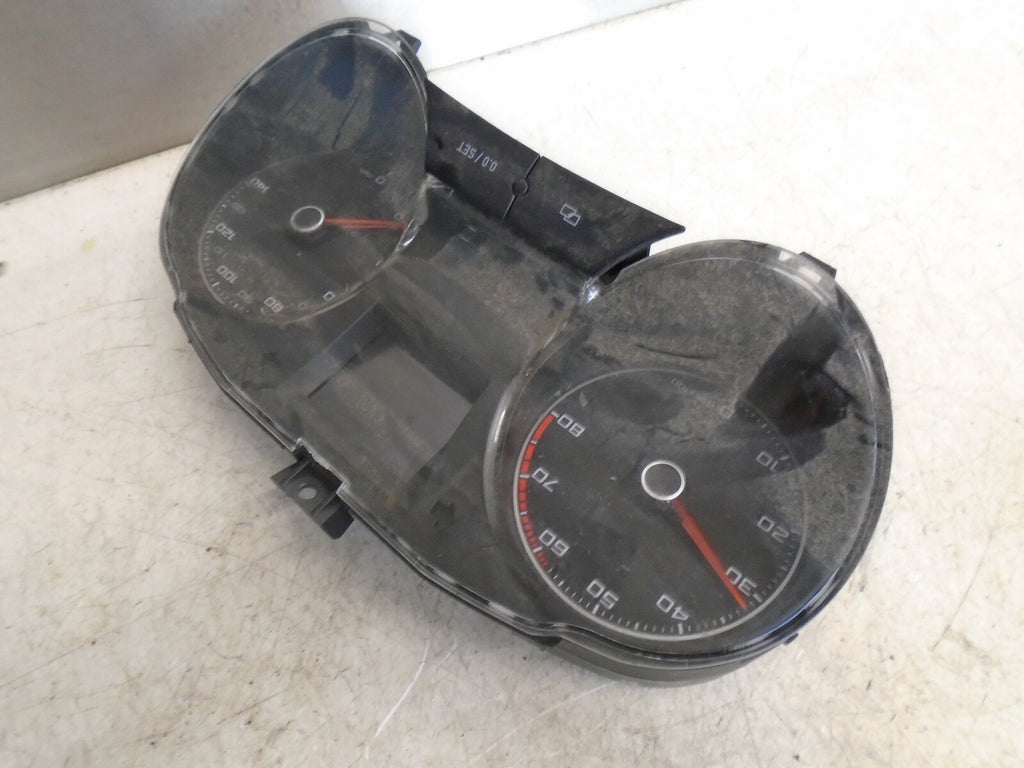SEAT IBIZA MK4 6J 2014 1.4 PETROL TSI SPEEDOMETER INSTRUMENT CLUSTER 6J0920907K