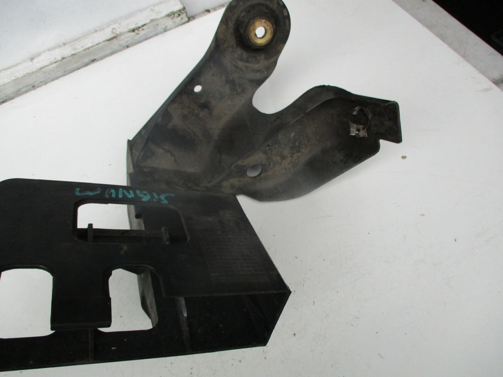 VAUXHALL SIGNUM 2006 PLASTIC ECU MODULE HOLDER BRACKET 329510614