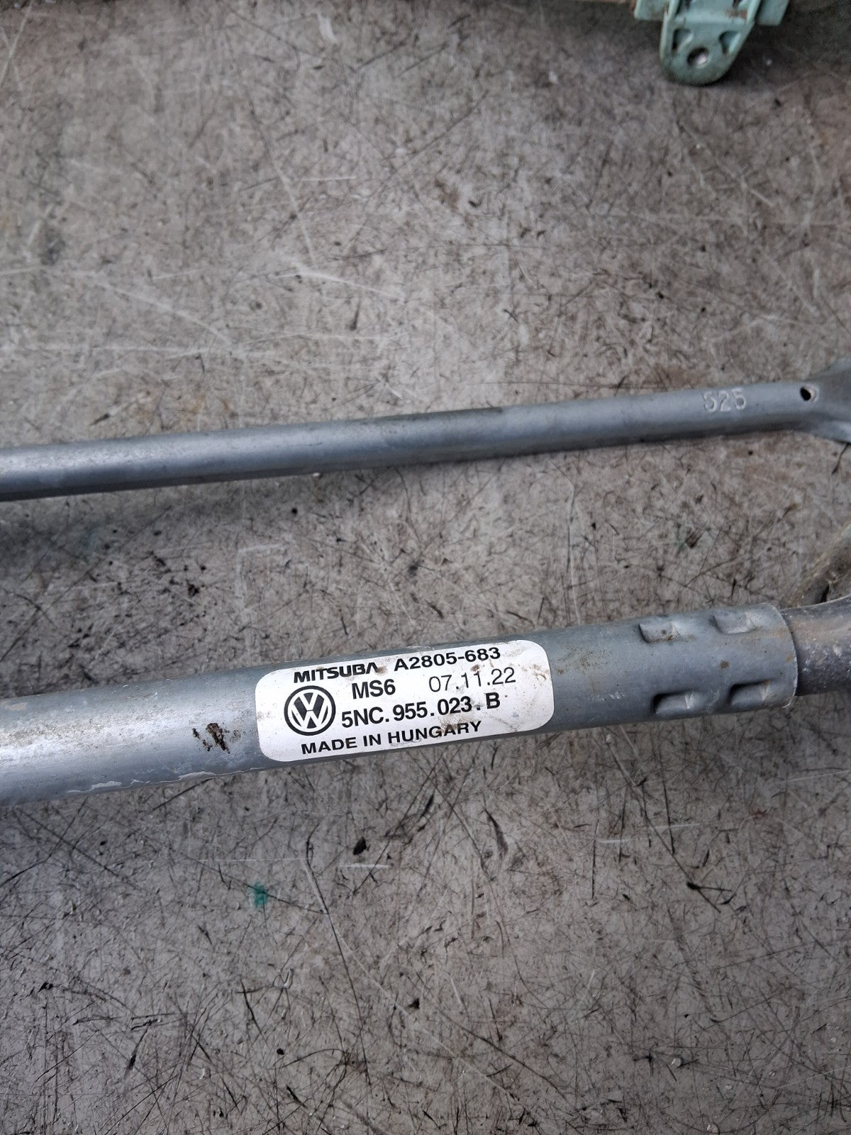2023 VW VOLKSWAGEN TIGUAN FRONT WINDSCREEN WIPER MOTOR AND LINKAGE 5NC955023B