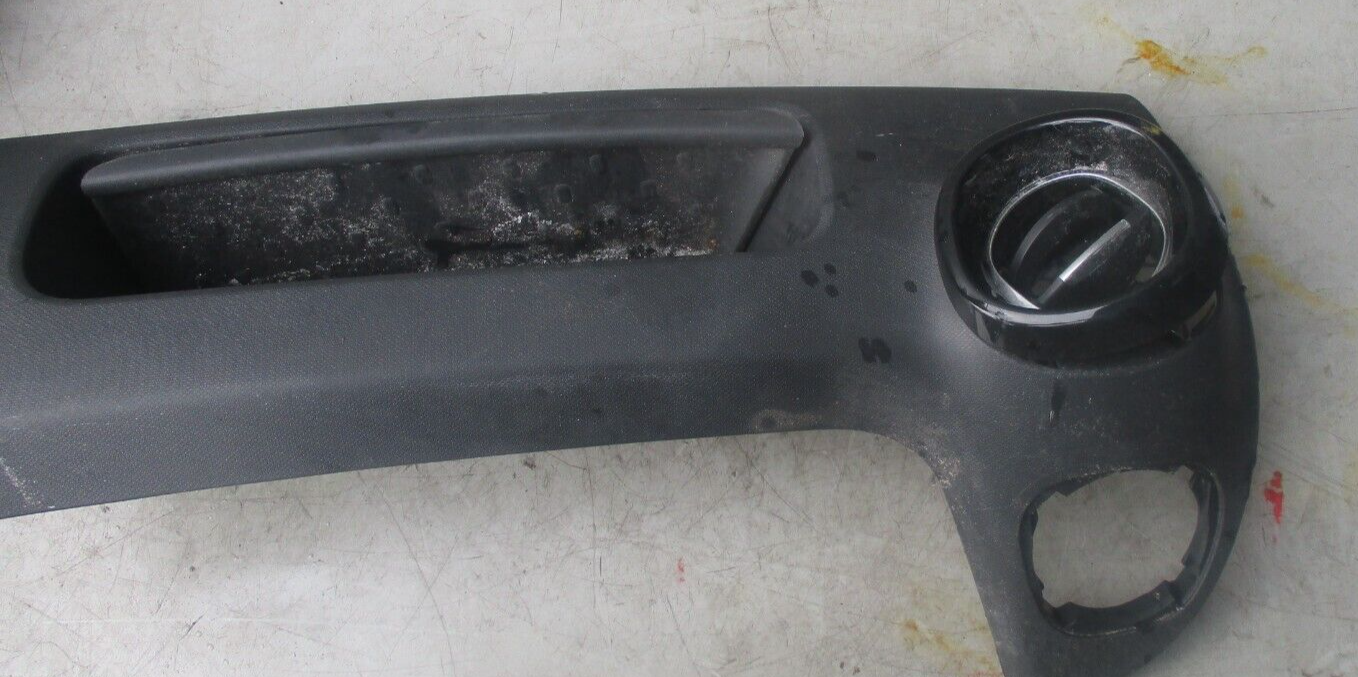 VAUXHALL VIVARO PASSENGER SIDE DASHBOARD POCKET STORAGE AIR VENT TRIM 683116590R