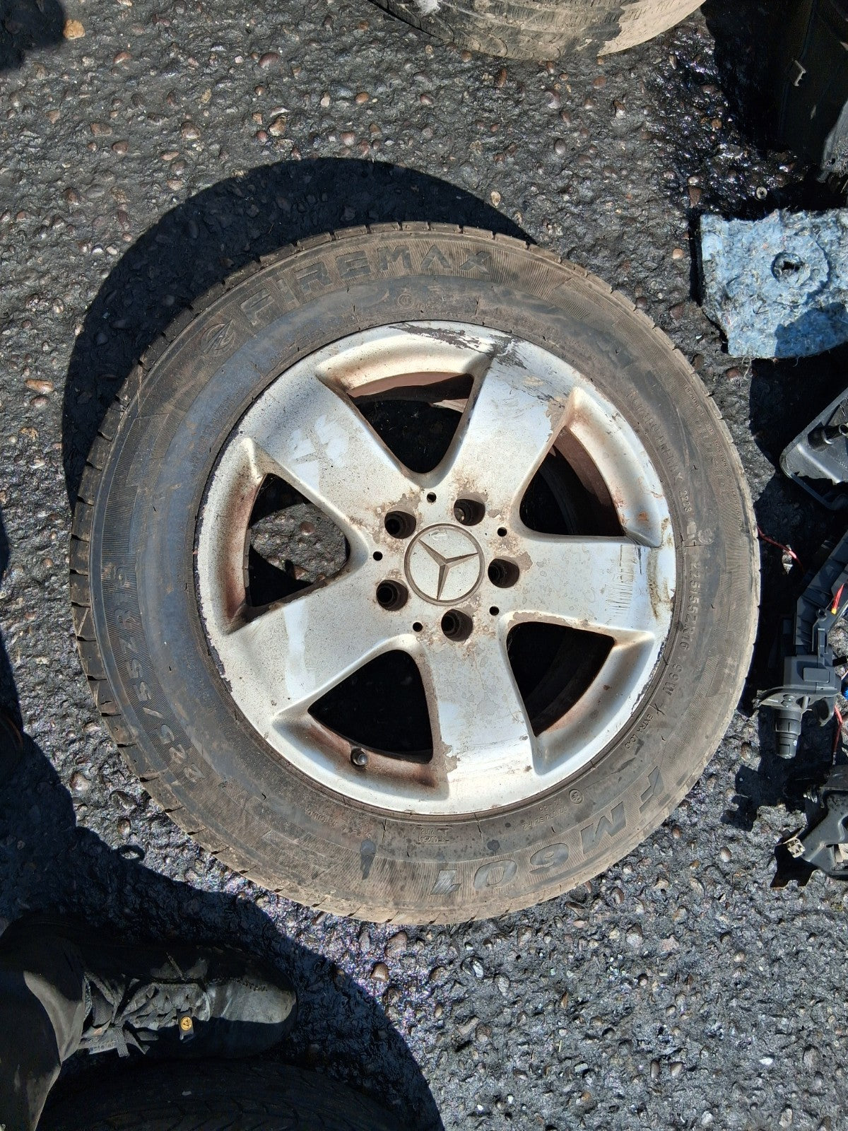 2004 MERCEDES BENZ E CLASS W211 16 INCH ALLOY WHEEL WITH TYRE 225/55R16