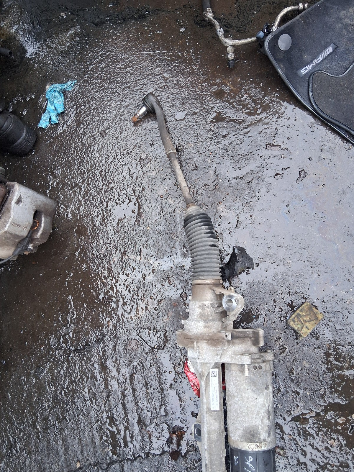 MERCEDES BENZ SPRINTER W907 2.0 DIESEL POWER STEERING RACK 9074600604 DAMAGED