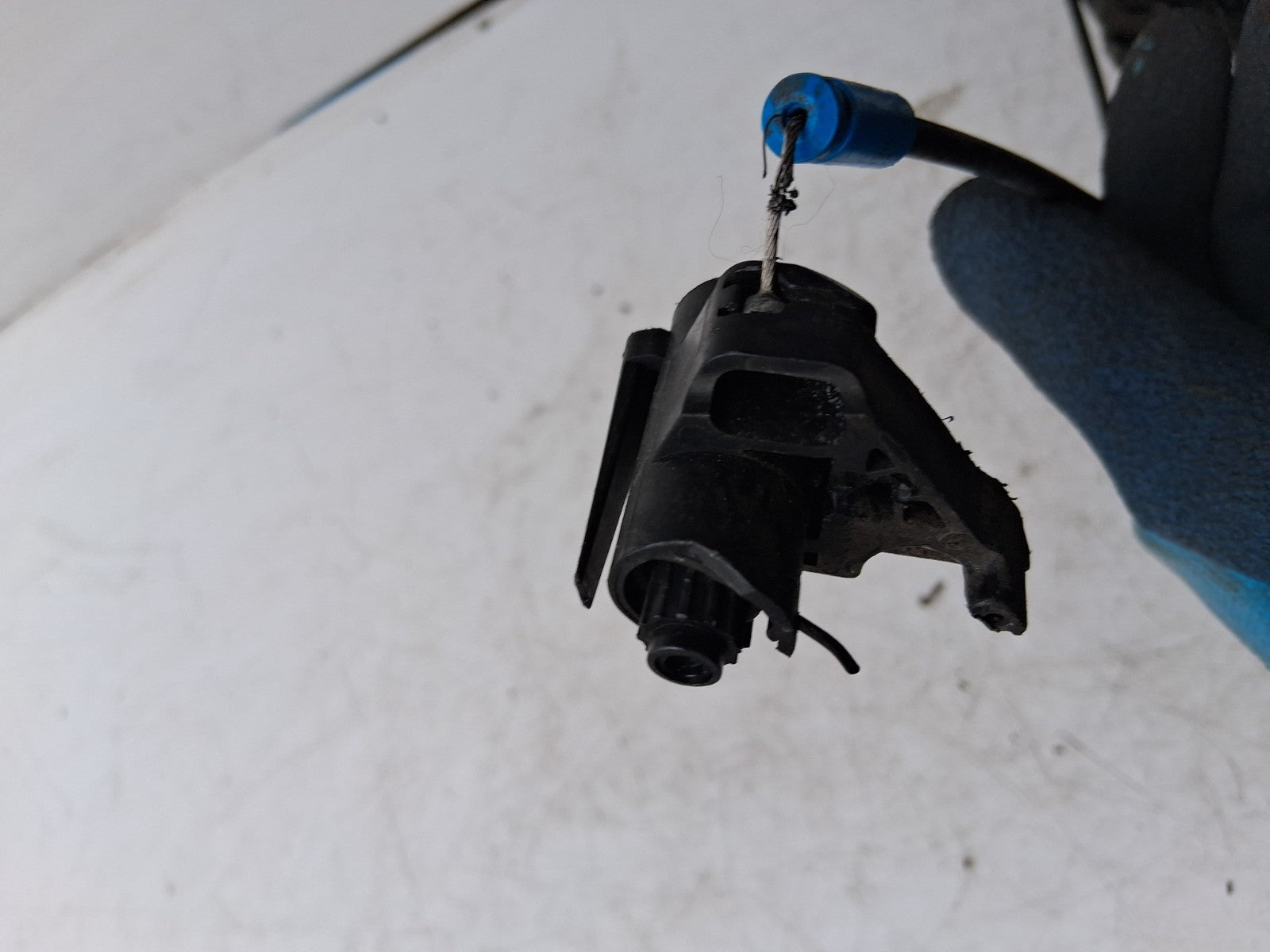 2016 RENAULT KANGOO MK2 NS PASSENGER SIDE LEFT DOOR LOCK MECHANISM