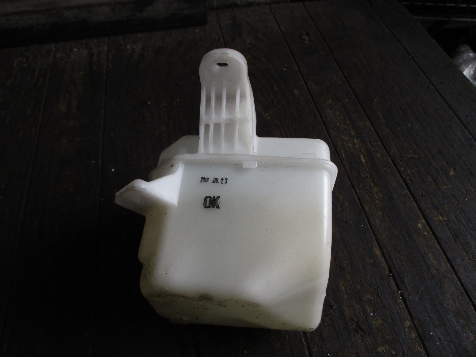 2018 KIA PICANTO MK3 JA COOLANT WATER EXPANSION TANK BOTTLE