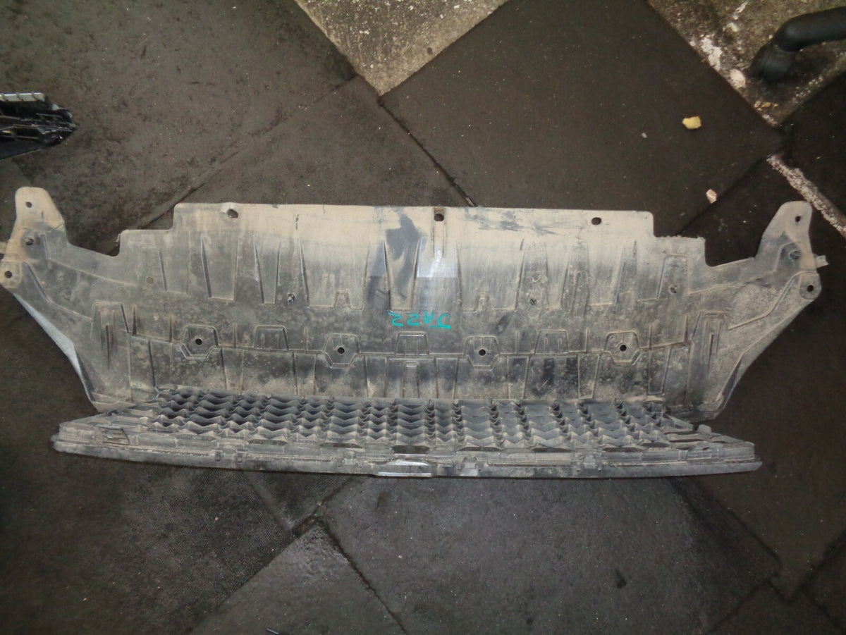 HONDA JAZZ MK4 LOWER GRILL AND UNDERTRAY AIR GUIDE 71115TARG5