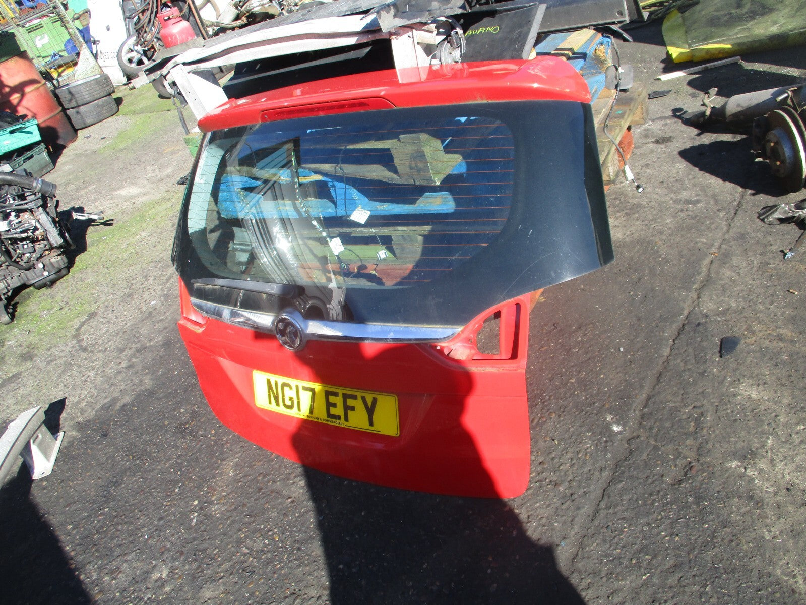 VAUXHALL ZAFIRA C MK3 2017 BARE REAR BOOT LID TAILGATE GLASS LAVA RED Z50S