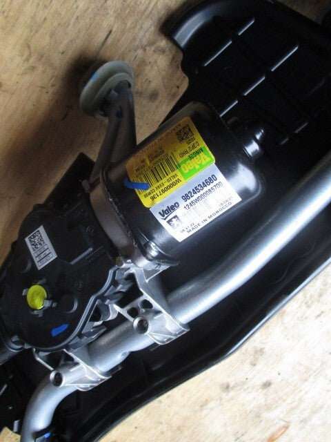 CITROEN C4 MK3 2021 FRONT WINDSCREEN WIPER MOTOR LINKAGES 9824534680