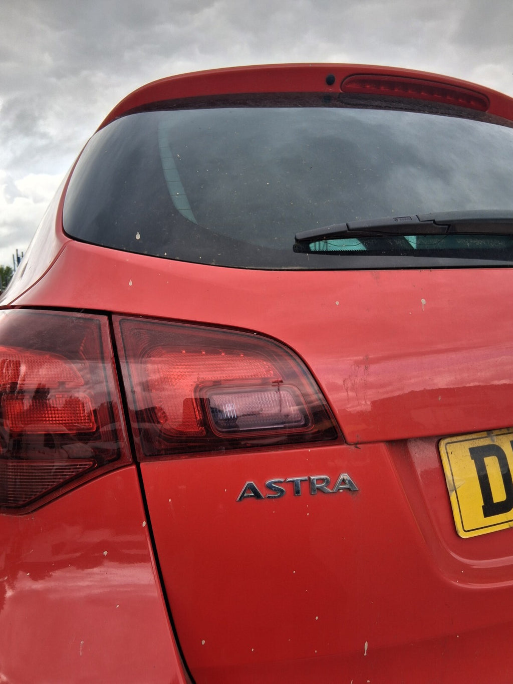2015 VAUXHALL ASTRA J MK6 ESTATE NSR PASSENGER SIDE REAR INNER REAR LIGHT LAMP