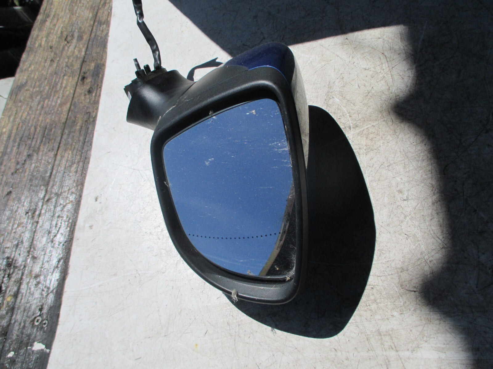 RENAULT CILO MK4 OS DRIVER SIDE WING MIRROR BLUE 963019404R