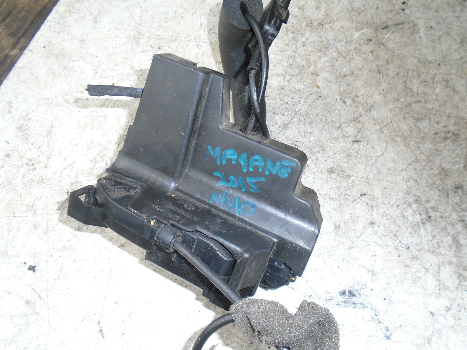RENAULT MEGANE MK3 2015 NSR PASSENGER SIDE REAR DOOR LOCK MECHANISM