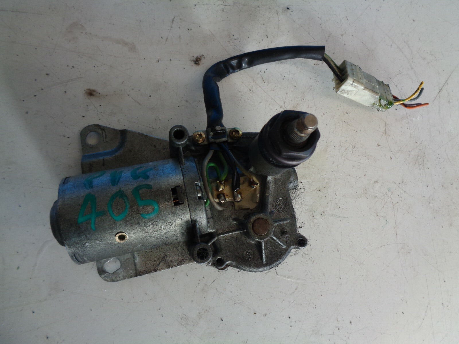 PEUGEOT 405 REAR WIPER MOTOR MECHANISM BOSCH 0390216734