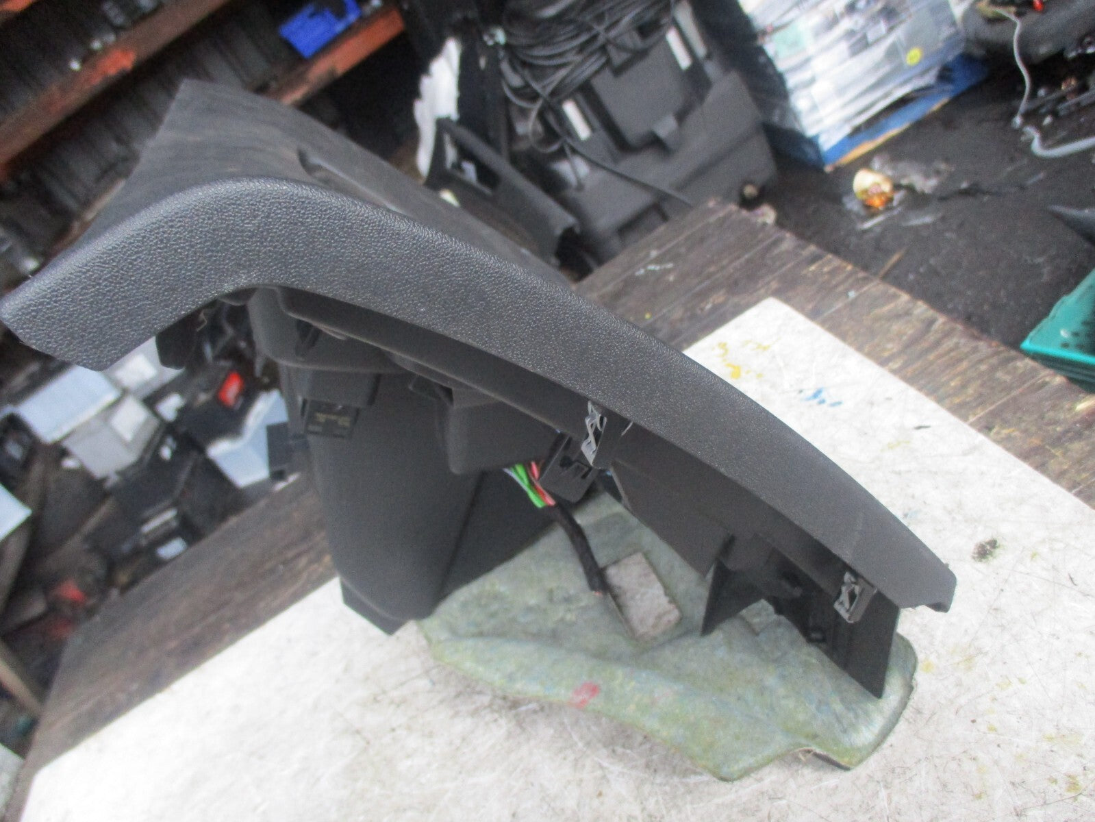 PEUGEOT 208 2018 GLOVE BOX STORAGE COMPARTMENT 9674182477