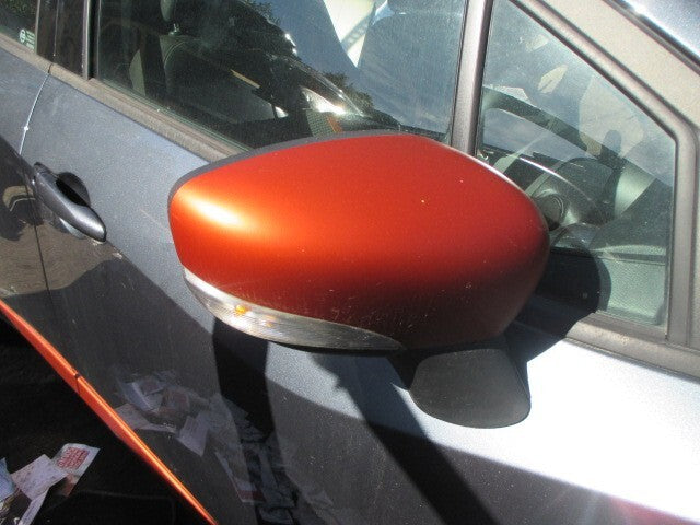 2018 NISSAN MICRA K14 OSF DRIVER SIDE MANUAL FOLD WING MIRROR ORANGE
