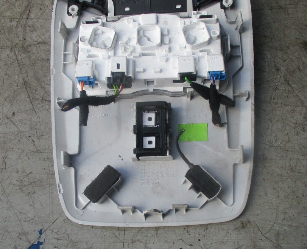 2023 CITROEN C4 FRONT INTERIOR ROOF READING LIGHT 9842163080