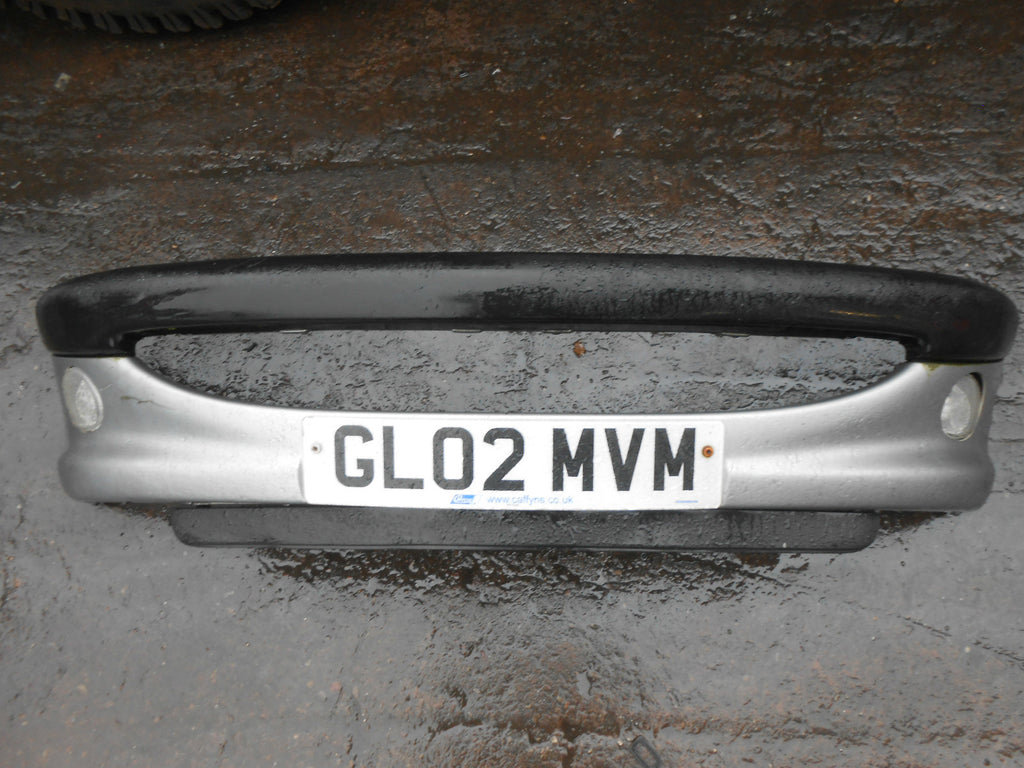 PEUGEOT 206 2002 PRE FACELIFT FRONT PLASTIC BUMPER FOG SPOT LIGHTS SILVER