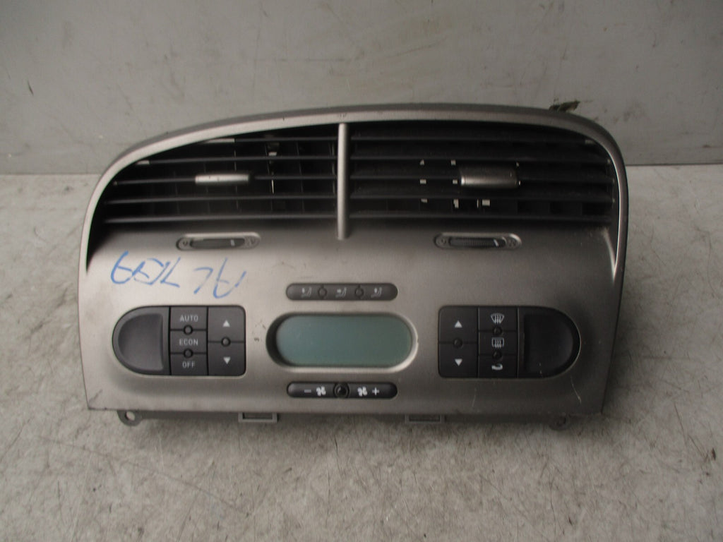 2004 SEAT ALTEA AC HEATER CLIMATE CONTROL SWITCH PANEL WITH AIR VENTS
