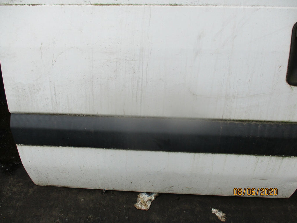 PEUGEOT EXPERT VAN 2006 OS DRIVER SIDE SLIDING SLIDE DOOR HINGE LOCK WHITE