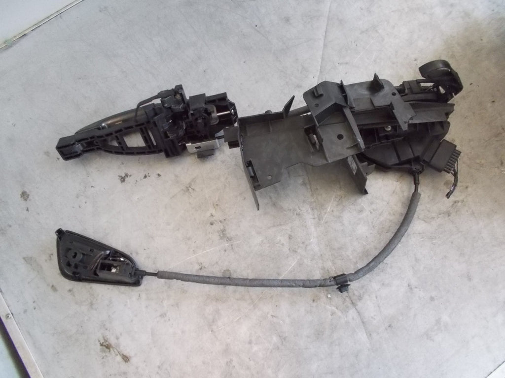 FORD FOCUS MK3 FACELIFT PASSENGER SIDE FRONT DOOR LOCK BM5AA21813DE