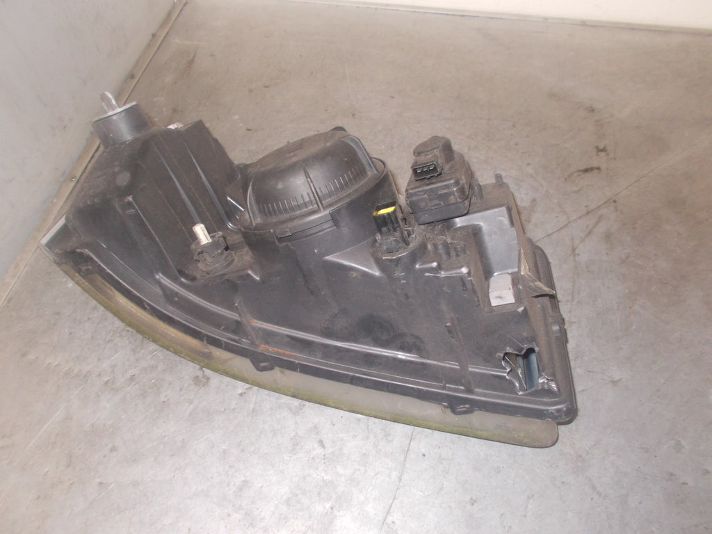 LAND ROVER L314 MK1 NS PASSENGER SIDE HEADLIGHT HEADLAMP