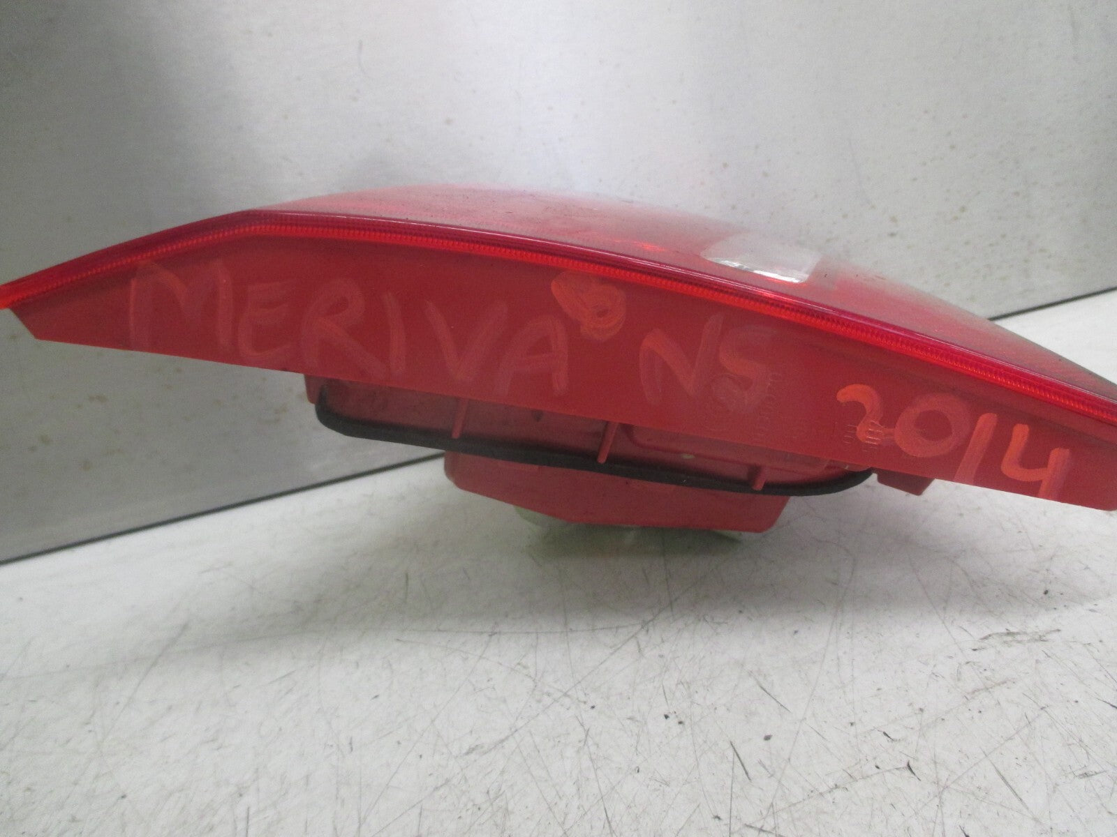 VAUXHALL MERIVA MK2 B 2014 NSR PASSENGER SIDE REAR LIGHT 13434861